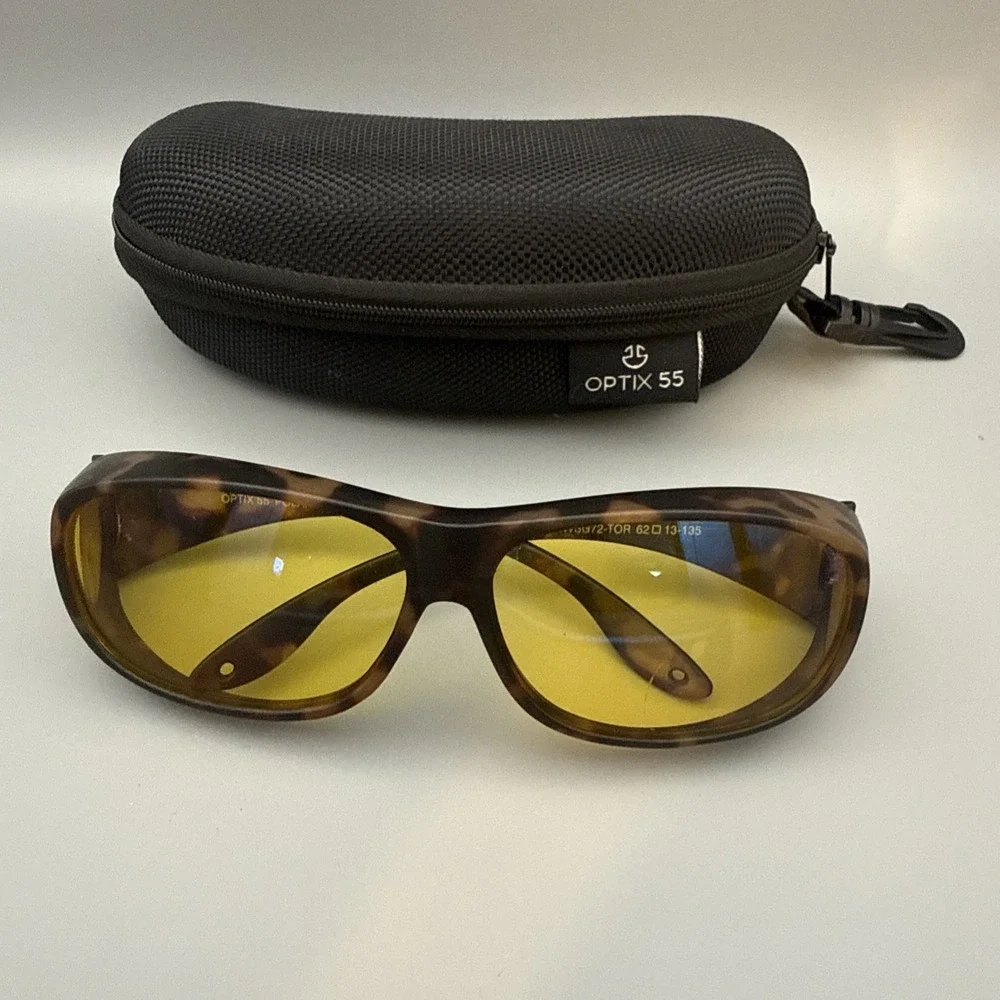 Optix 55 Polarized Wrap Around Tortoise Frame/Yellow LensShield W/Case Authenic